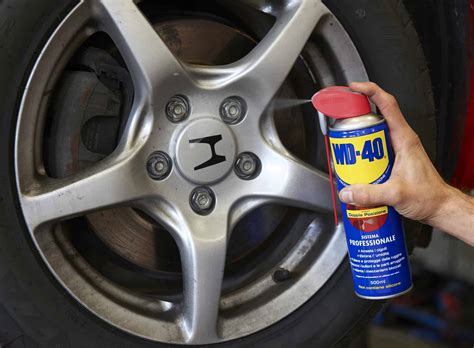 How To Clean Your Rims HOW TO CLEAN CAR WHEELS RIMS. Cheap and Easy - YouTube